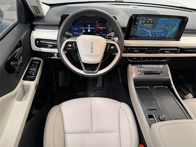New 2026 Lincoln Aviator AWD image 24