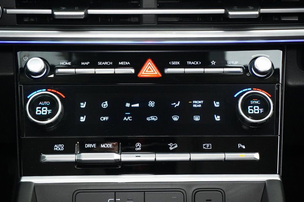 Used 2025 Hyundai Santa Fe Limited image 14