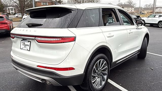 Used 2023 Lincoln Corsair Reserve w/ Rear Removable Package Tray image 7