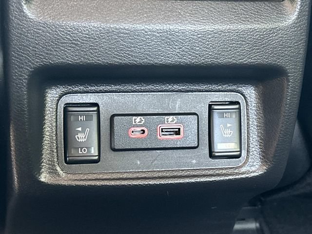 Used 2023 Nissan Maxima SL FWD image 22