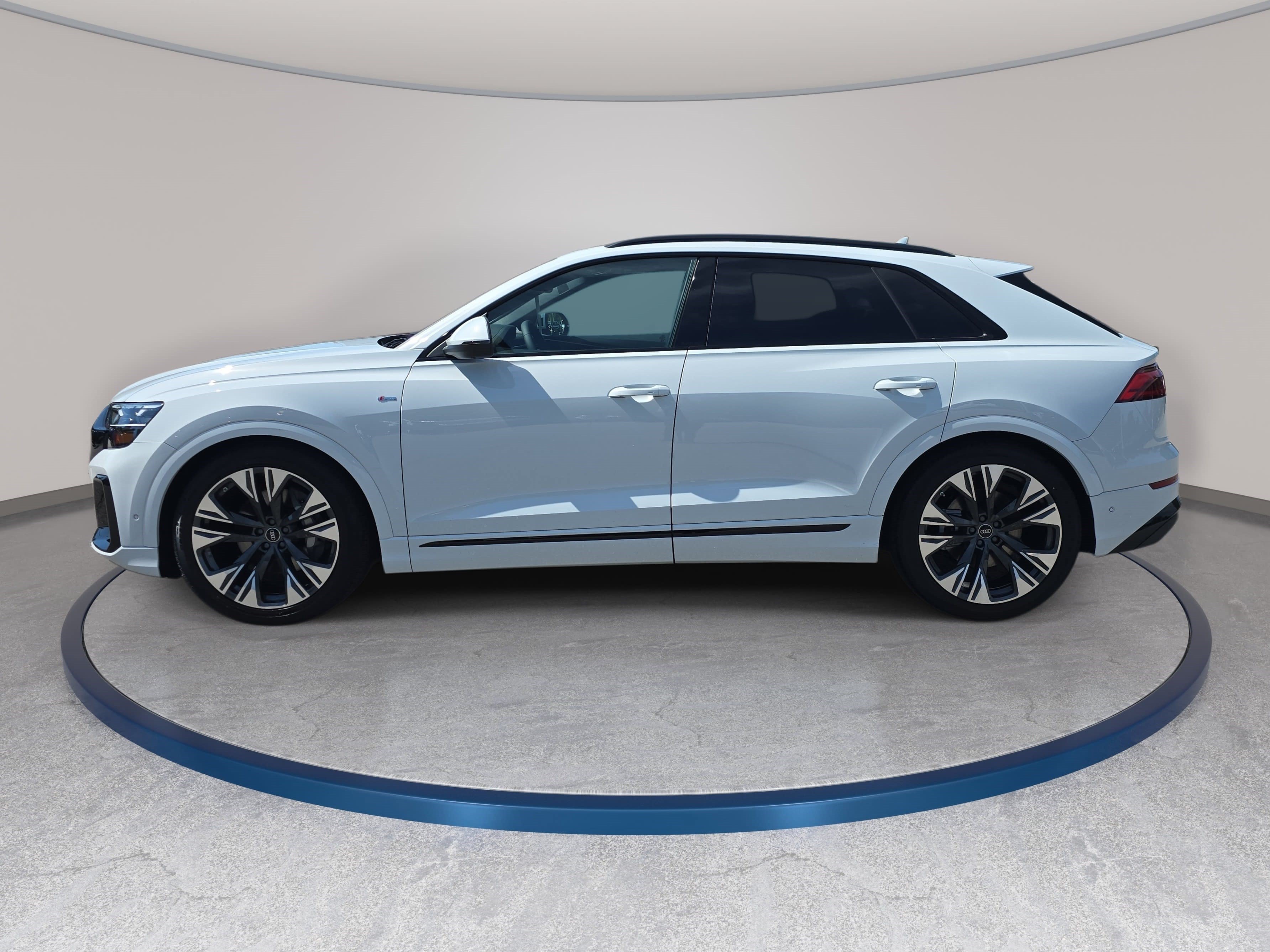 New 2027 Audi Q8 Premium Plus AWD/4WD image 5