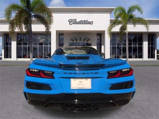 Used 2025 Chevrolet Corvette Z06 image 12