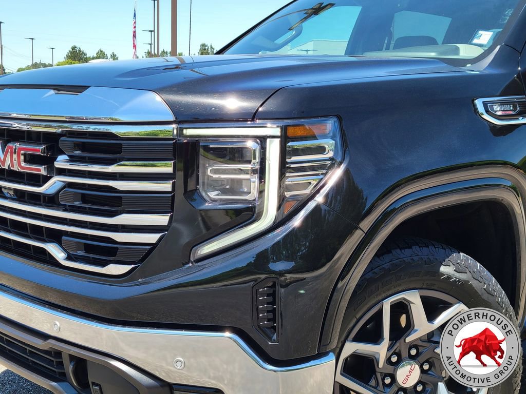 Used 2024 GMC Sierra 1500 SLT w/ SLT Premium Plus Package AWD/4WD image 11