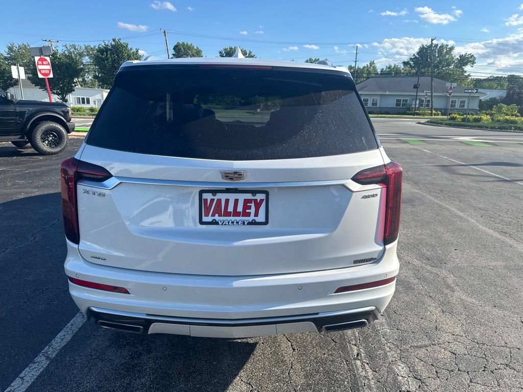 Used 2021 Cadillac XT6 Premium Luxury AWD/4WD image 5