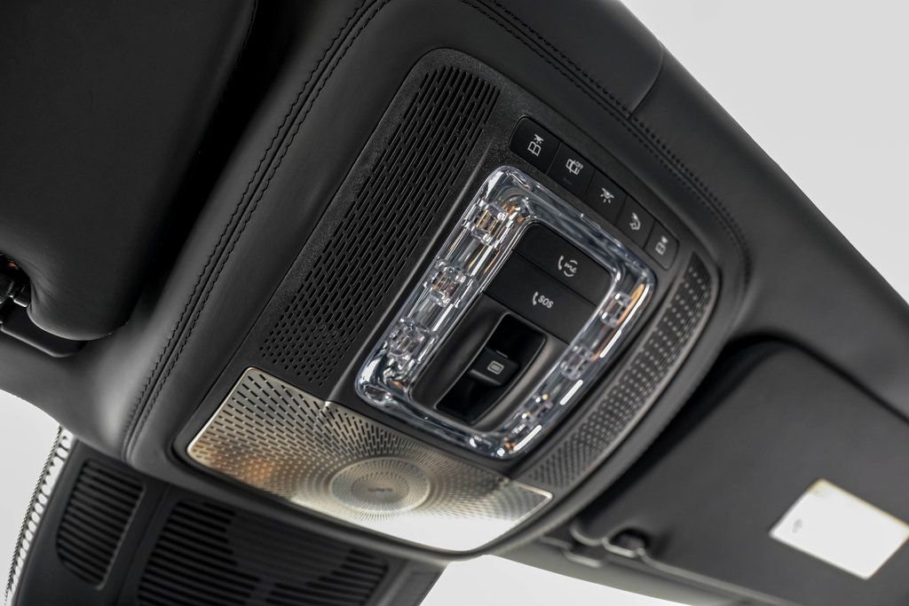 Used 2023 Mercedes-Benz Maybach GLS 600 4MATIC image 28