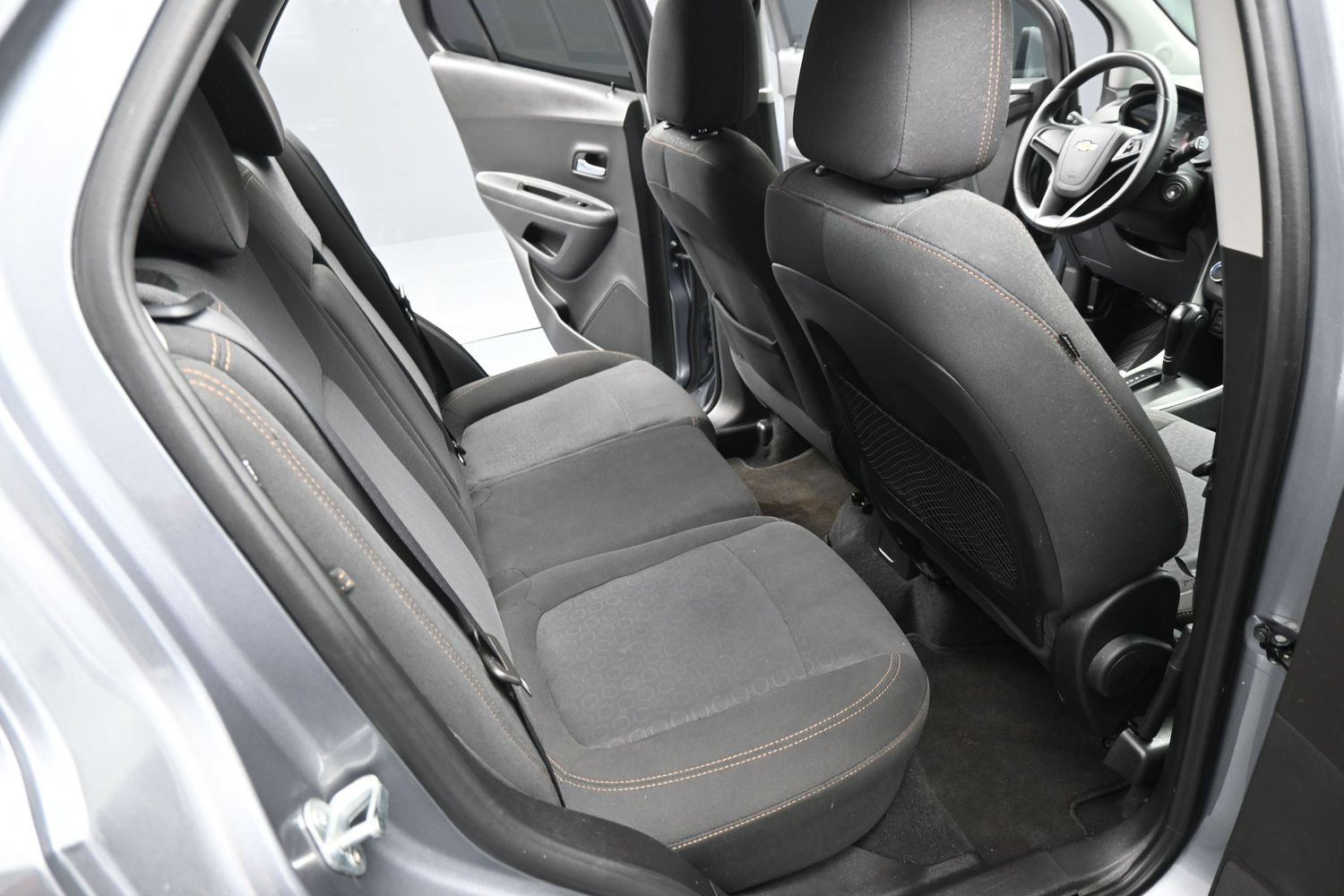 Used 2020 Chevrolet Trax LS FWD image 19