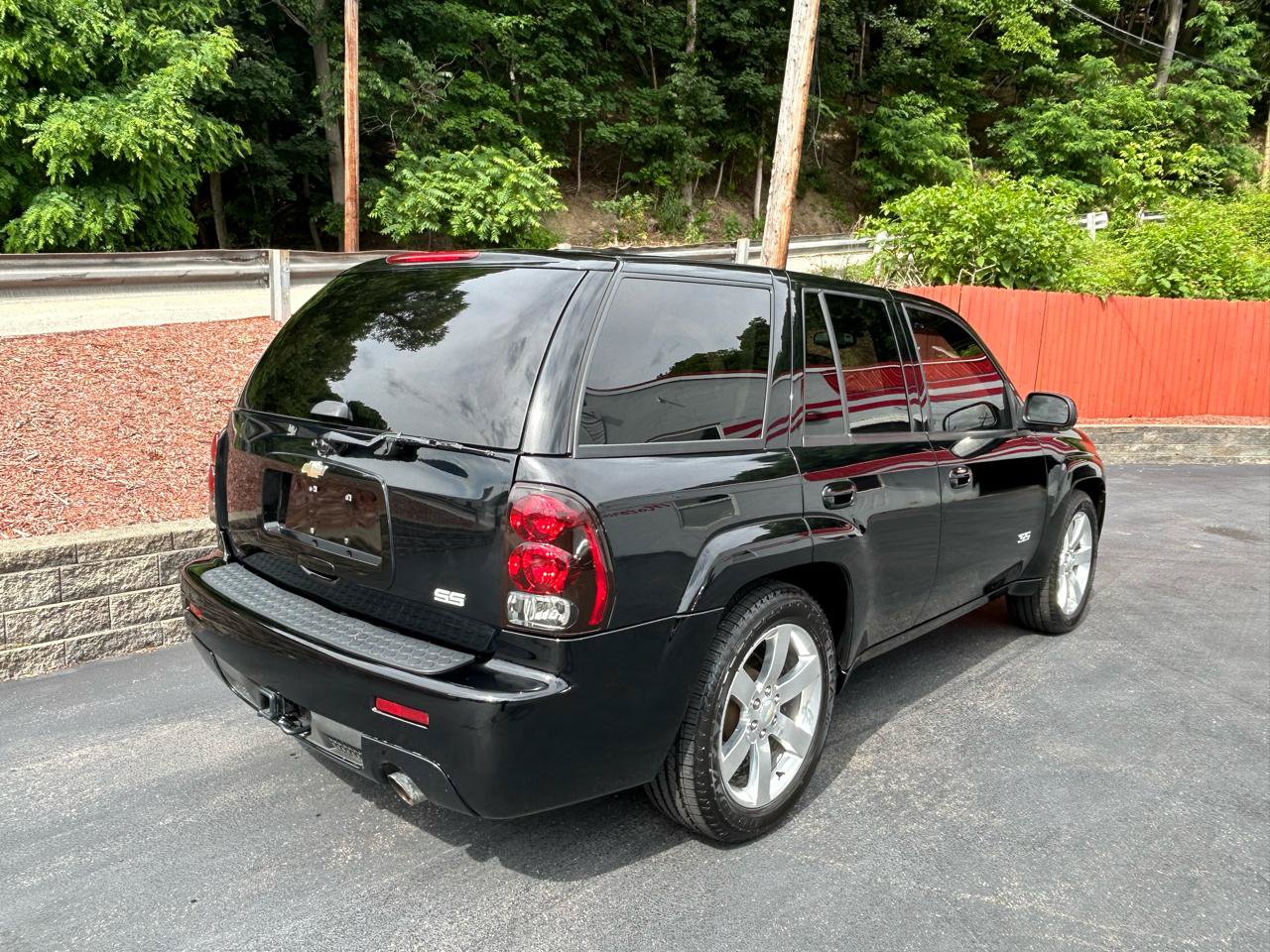Used 2006 Chevrolet TrailBlazer LT w/ SS Package AWD/4WD image 5
