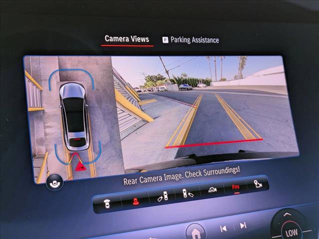 Certified 2022 Mercedes-Benz EQS 580 4MATIC Sedan image 17