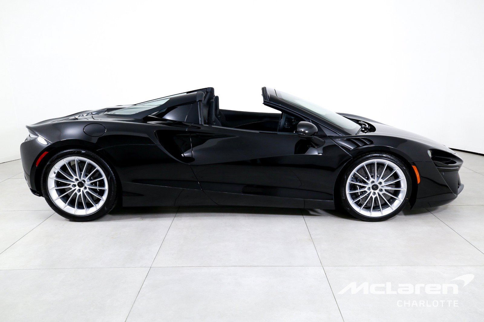 New 2026 McLaren Artura Spider RWD image 11