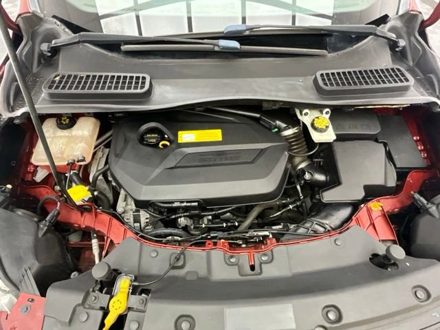 Used 2015 Ford Escape SE w/ Equipment Group 201A FWD image 28
