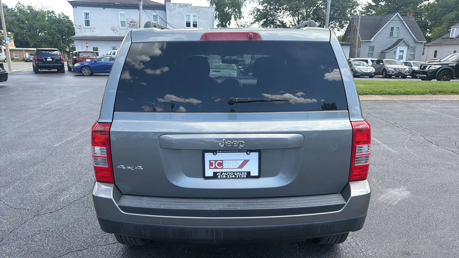 Used 2014 Jeep Patriot Sport AWD/4WD image 6