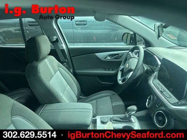 Used 2025 Chevrolet Blazer LT w/ Midnight/Sport Edition AWD/4WD image 7