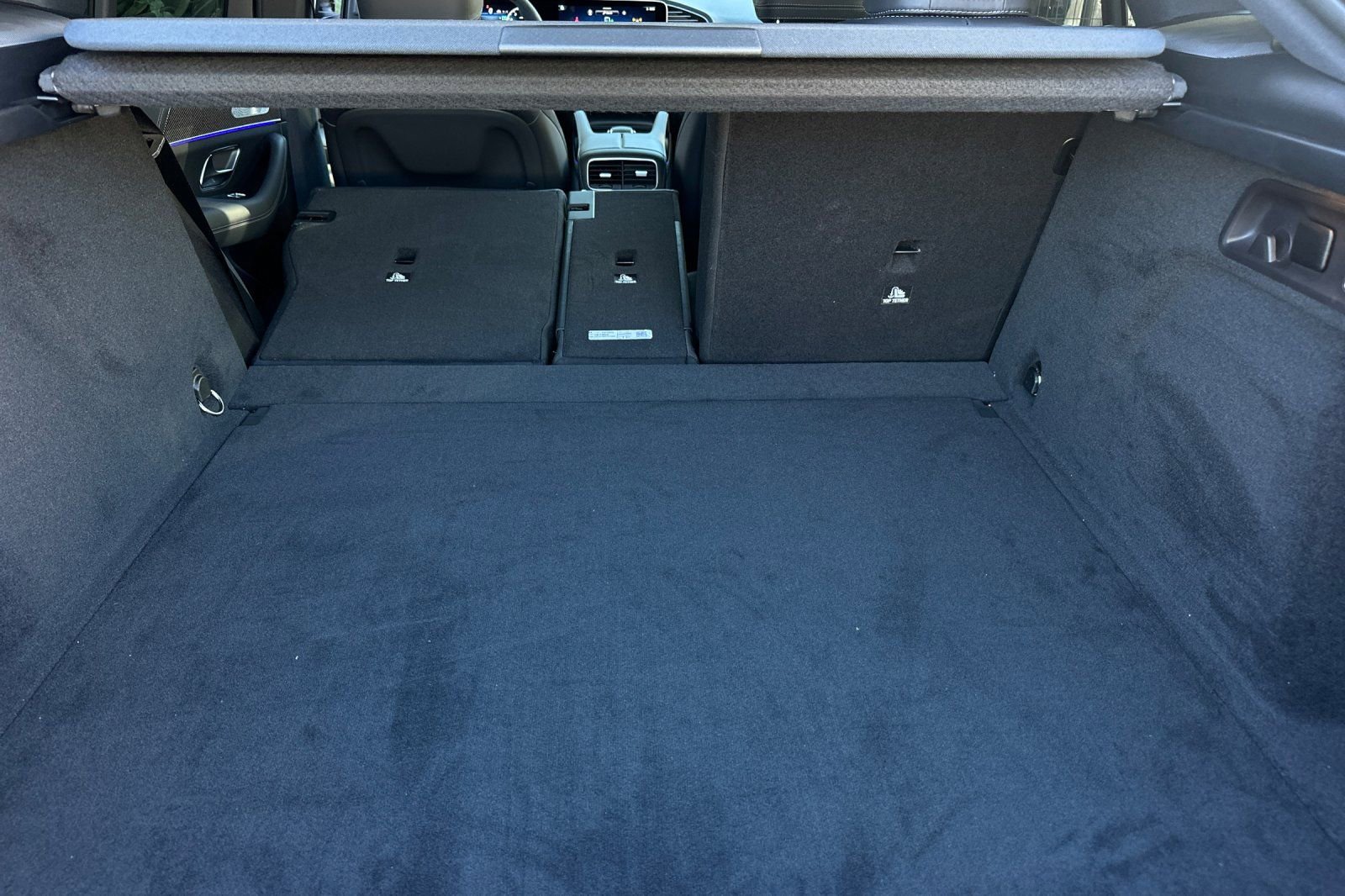 New 2025 Mercedes-Benz GLE 53 AMG 4MATIC Coupe image 36