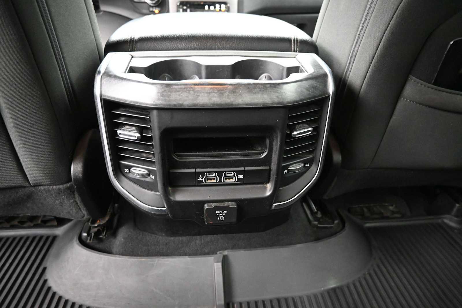 Used 2019 RAM 1500 Big Horn AWD/4WD image 14