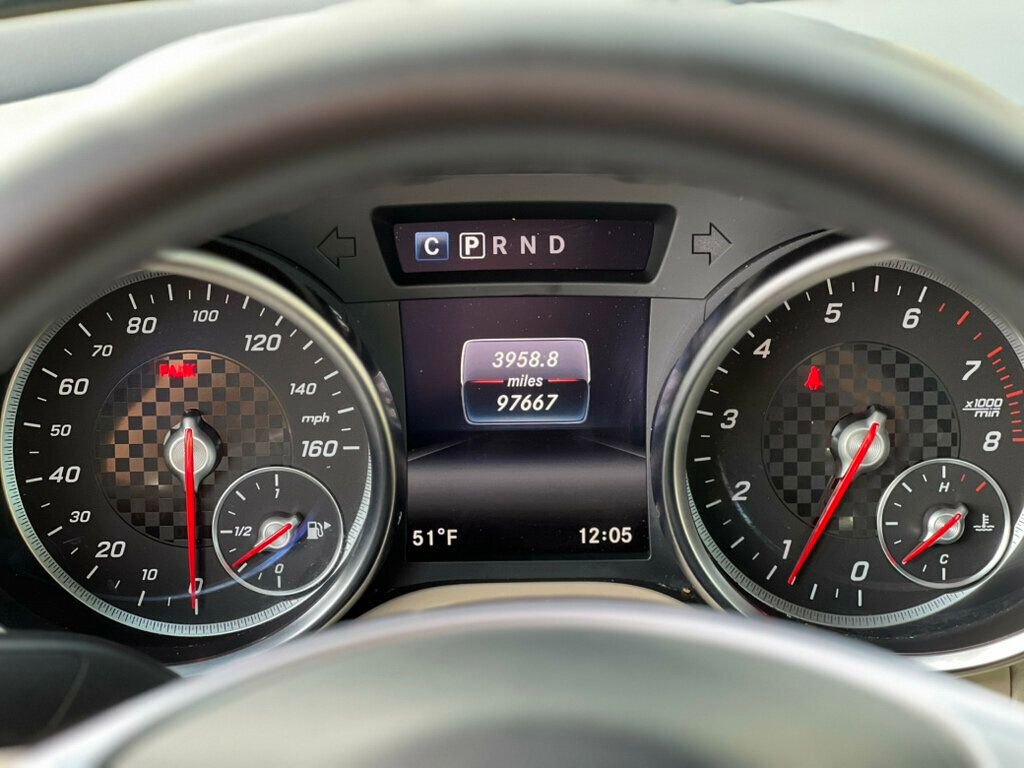 Used 2020 Mercedes-Benz SLC 300 image 17