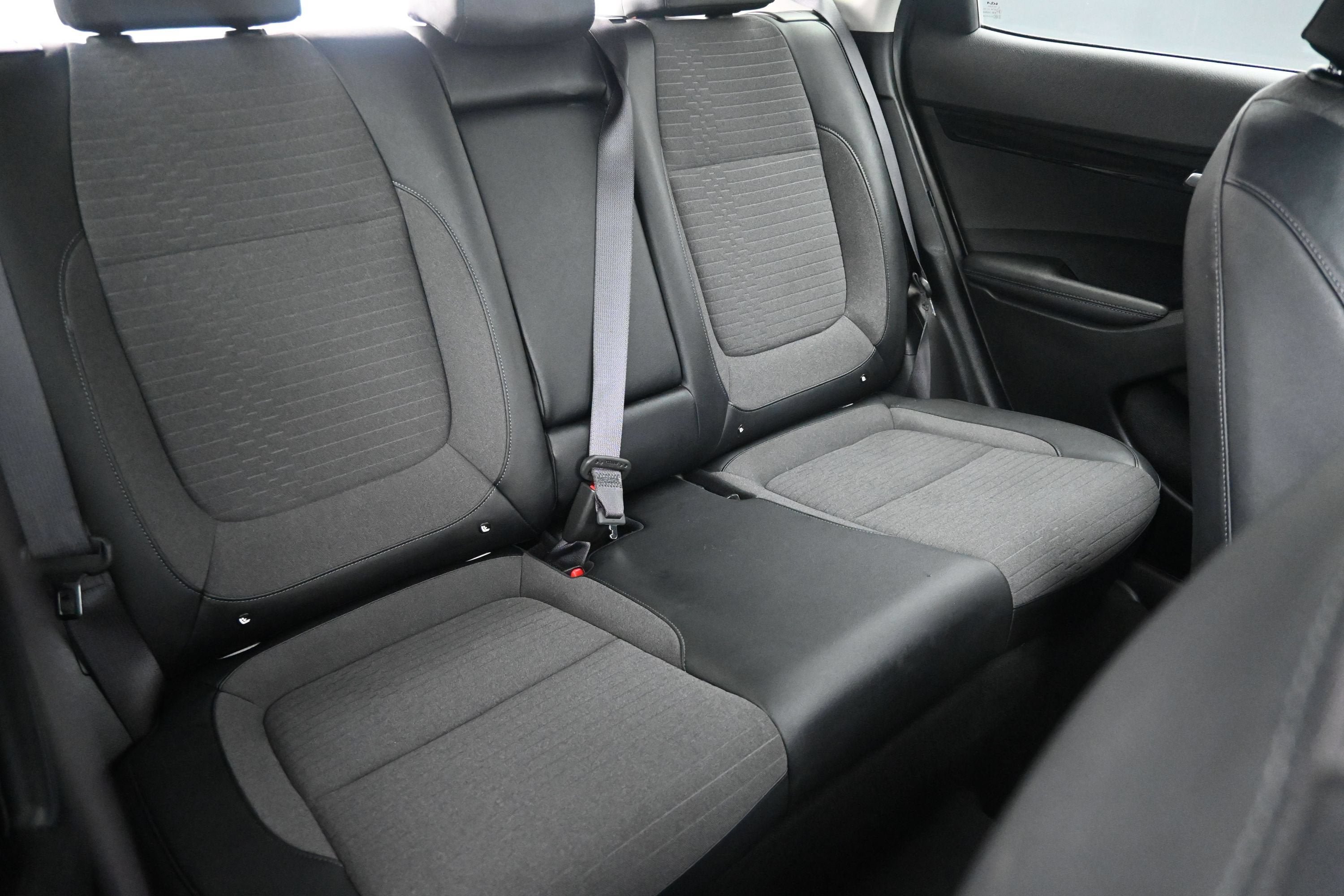 Used 2023 Kia Seltos S w/ Navigation Package FWD image 29