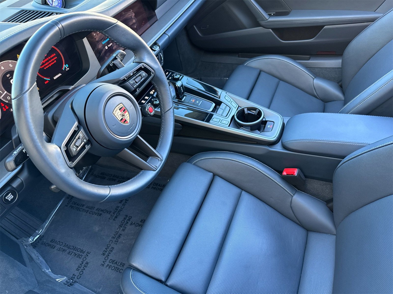 Certified 2025 Porsche 911 Carrera image 4