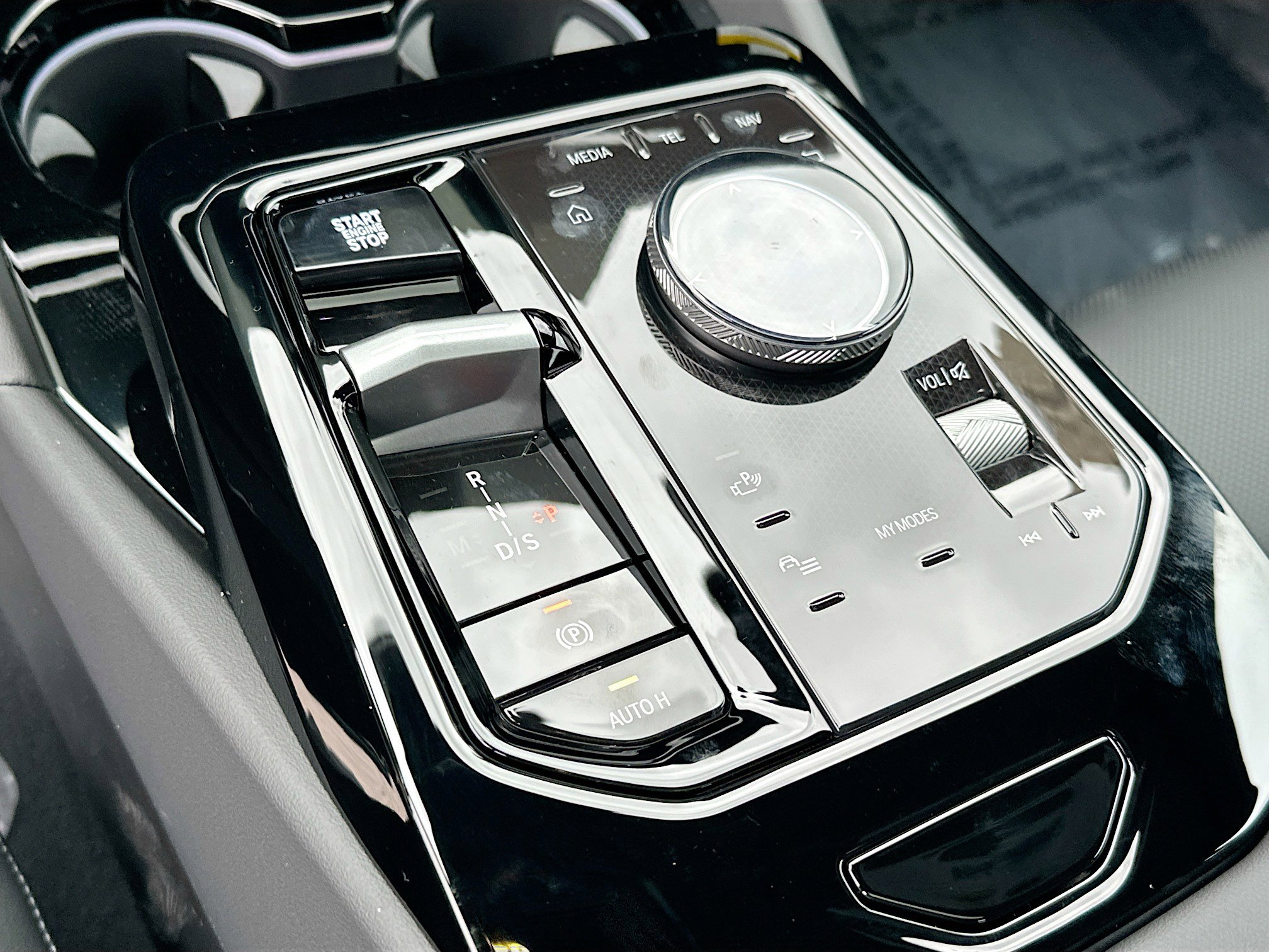 New 2026 BMW 530i 530i w/ M Sport Package image 14