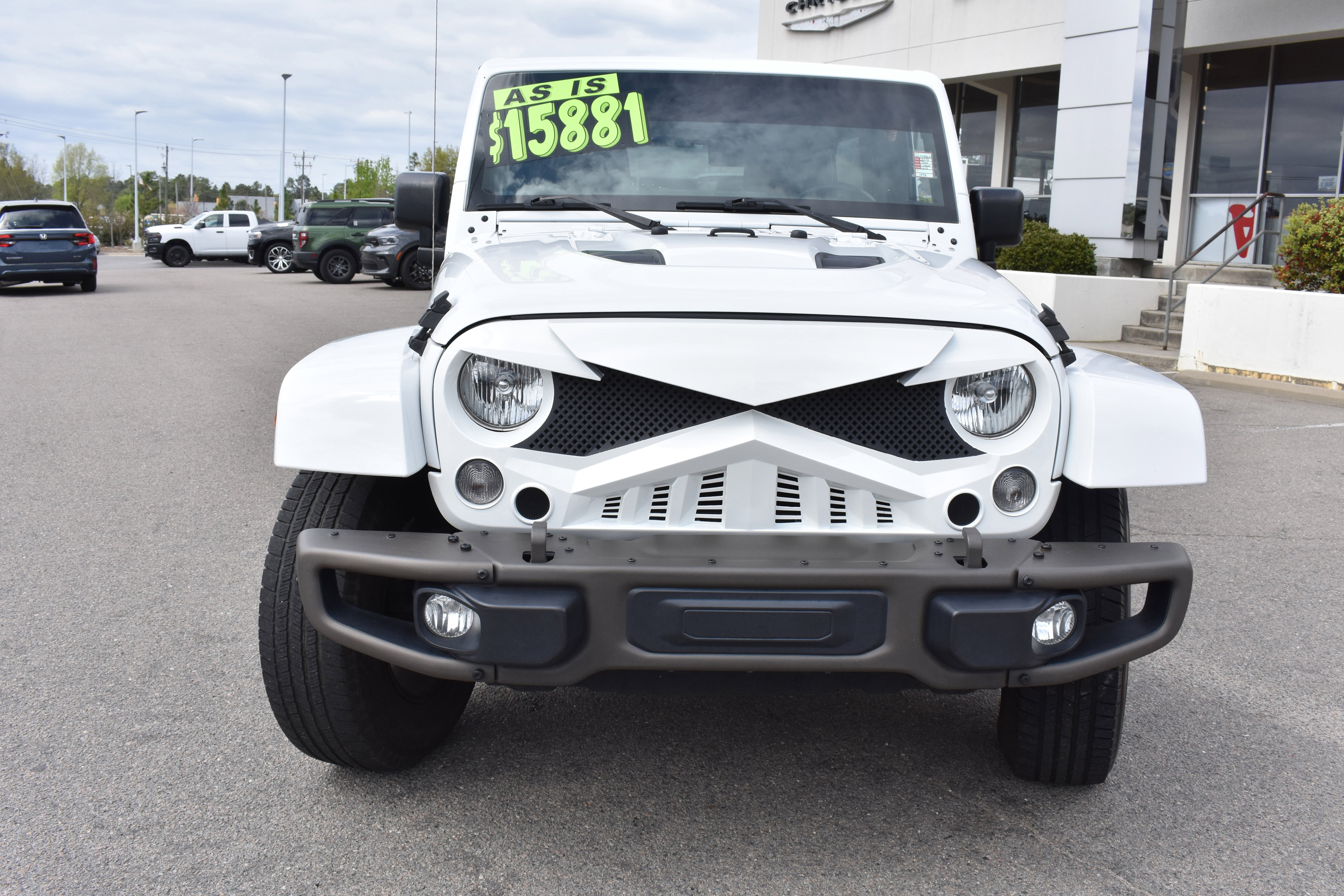 Used 2016 Jeep Wrangler Unlimited Sahara image 4