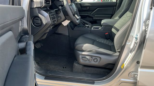 New 2026 Toyota 4Runner TRD Off-Road Premium AWD/4WD image 18