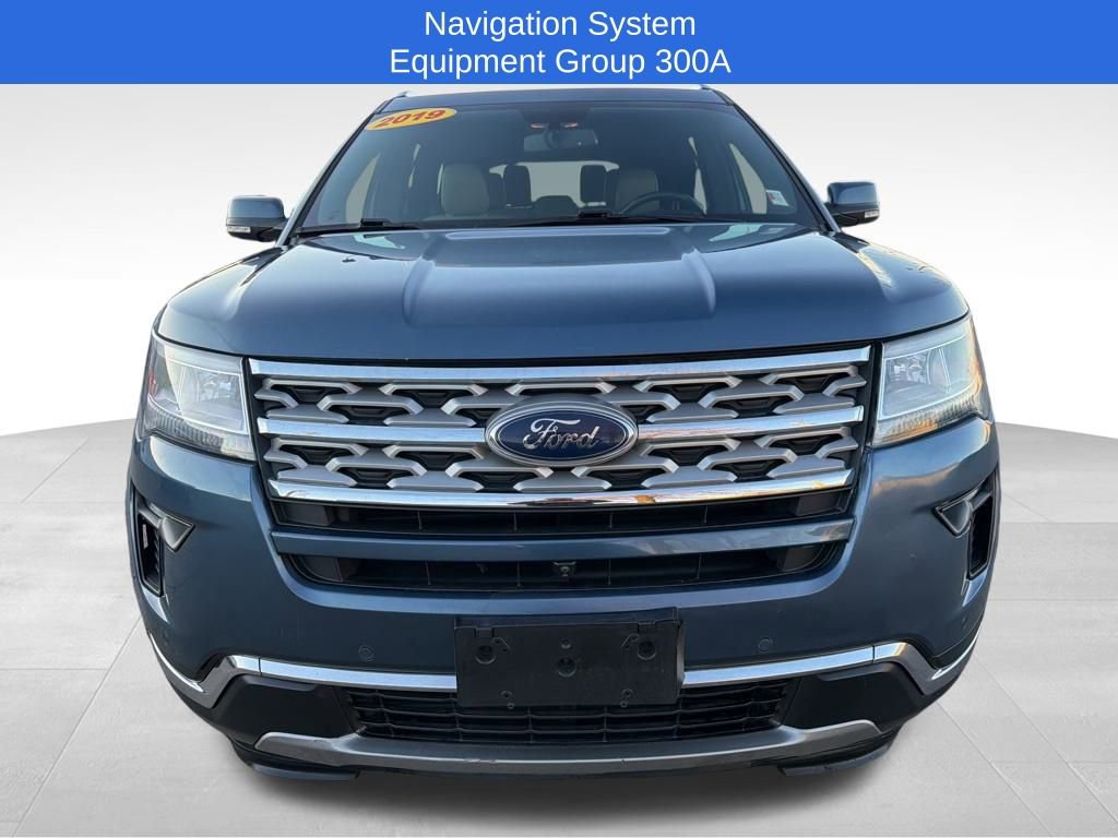 Used 2019 Ford Explorer Limited w/ Class III Trailer Tow Package image 2