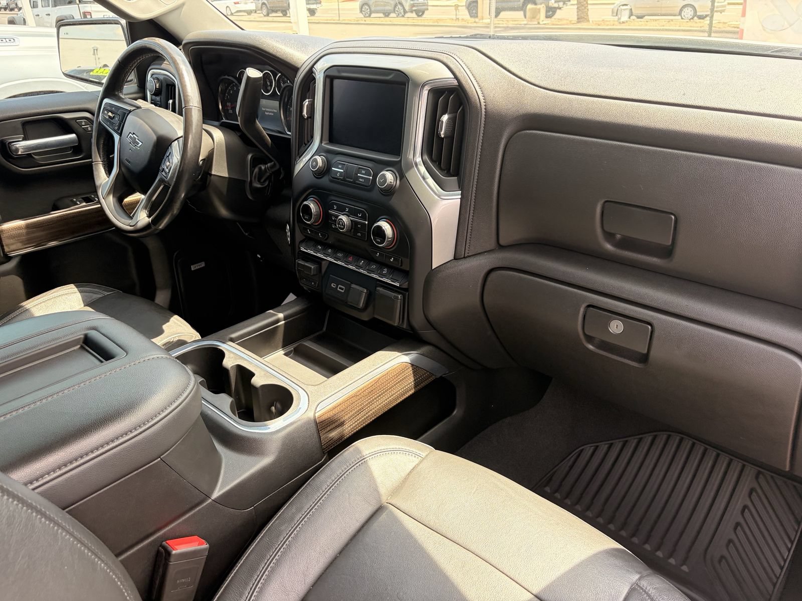 Used 2020 Chevrolet Silverado 1500 LT Trail Boss AWD/4WD image 11