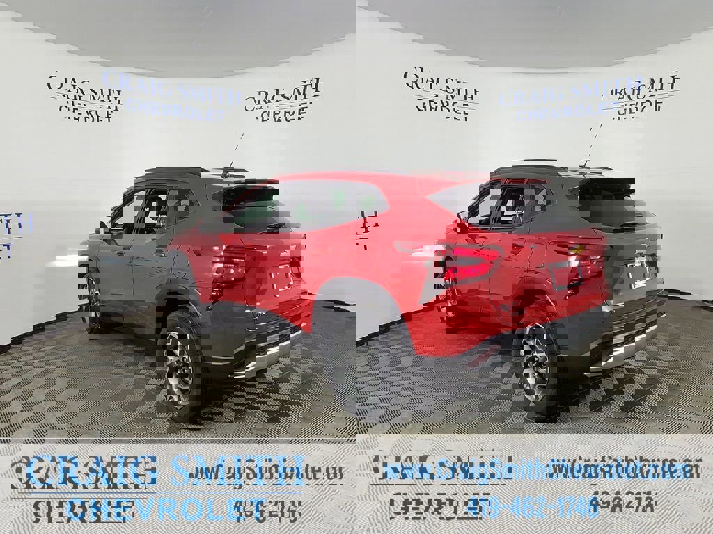 New 2026 Chevrolet Trax LT w/ Sunroof Package image 11