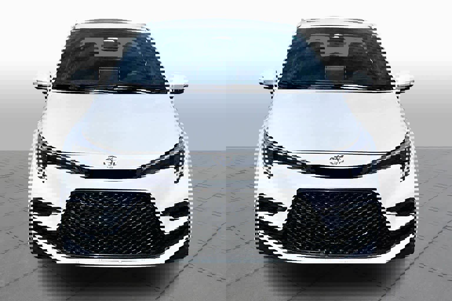 Used 2025 Toyota Corolla SE image 4