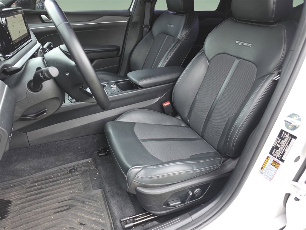 Used 2022 Kia K5 GT-Line image 11