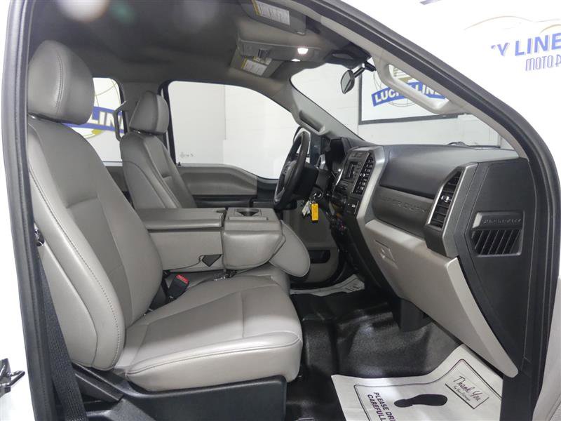Used 2020 Ford F250 XL w/ Power Equipment Group image 20