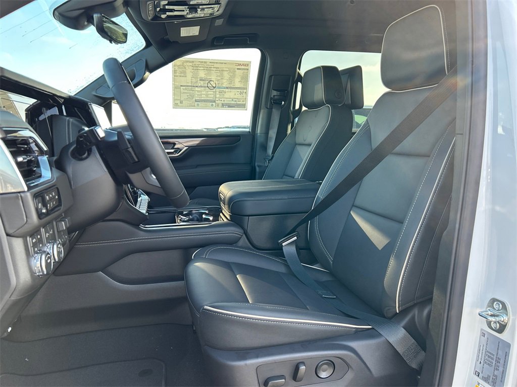 New 2026 GMC Yukon XL Elevation w/ Elevation Premium Package image 15