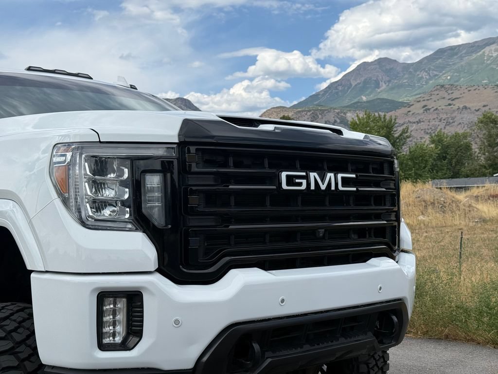 Used 2023 GMC Sierra 3500 SLT w/ SLT Premium Package AWD/4WD image 16