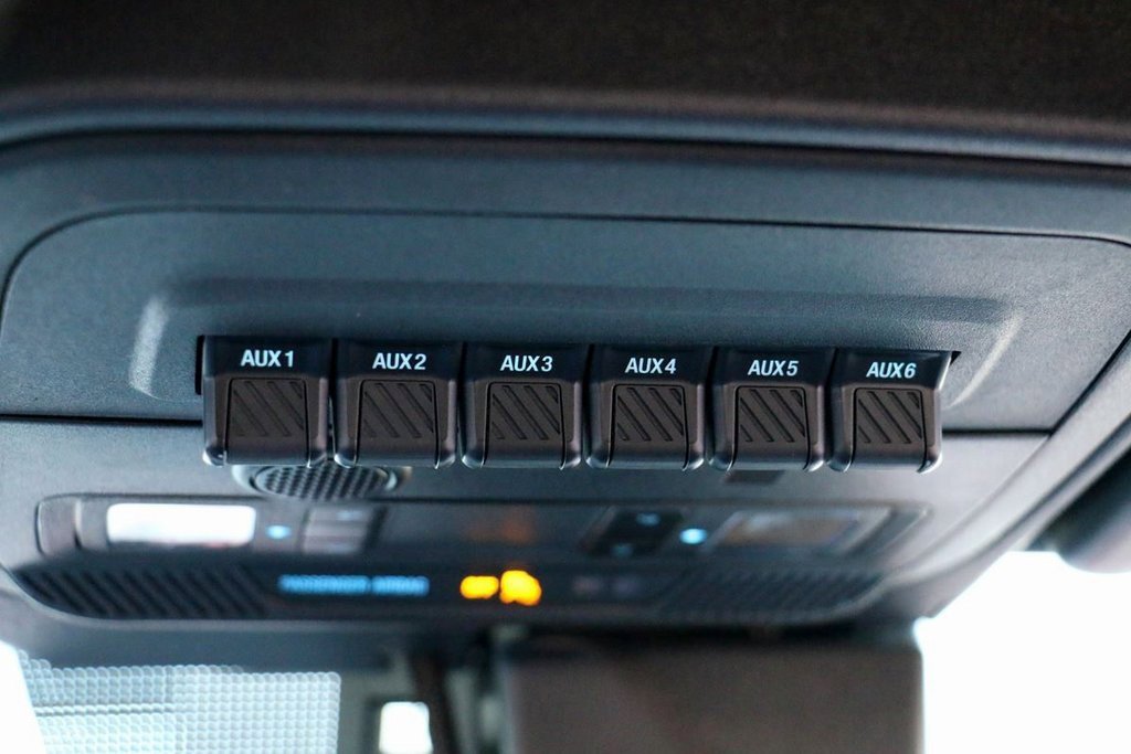 Used 2022 Ford Bronco Badlands image 18