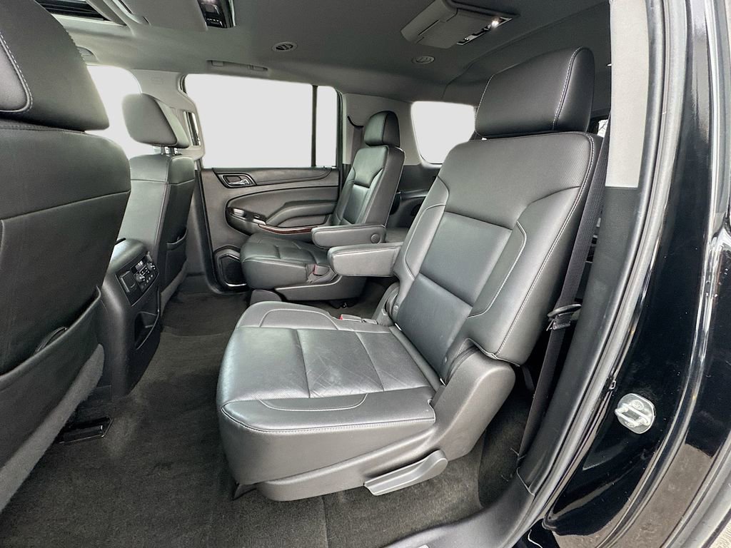 Used 2017 GMC Yukon XL SLT w/ Premium Edition image 32