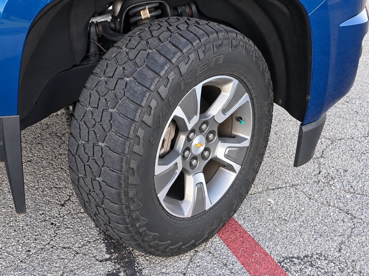 Certified 2019 Chevrolet Colorado Z71 AWD/4WD image 12