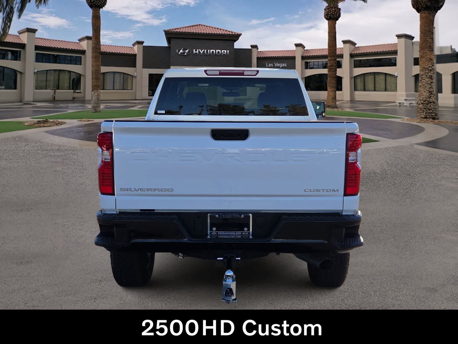 Used 2025 Chevrolet Silverado 2500 Custom w/ Custom Value Package AWD/4WD image 7