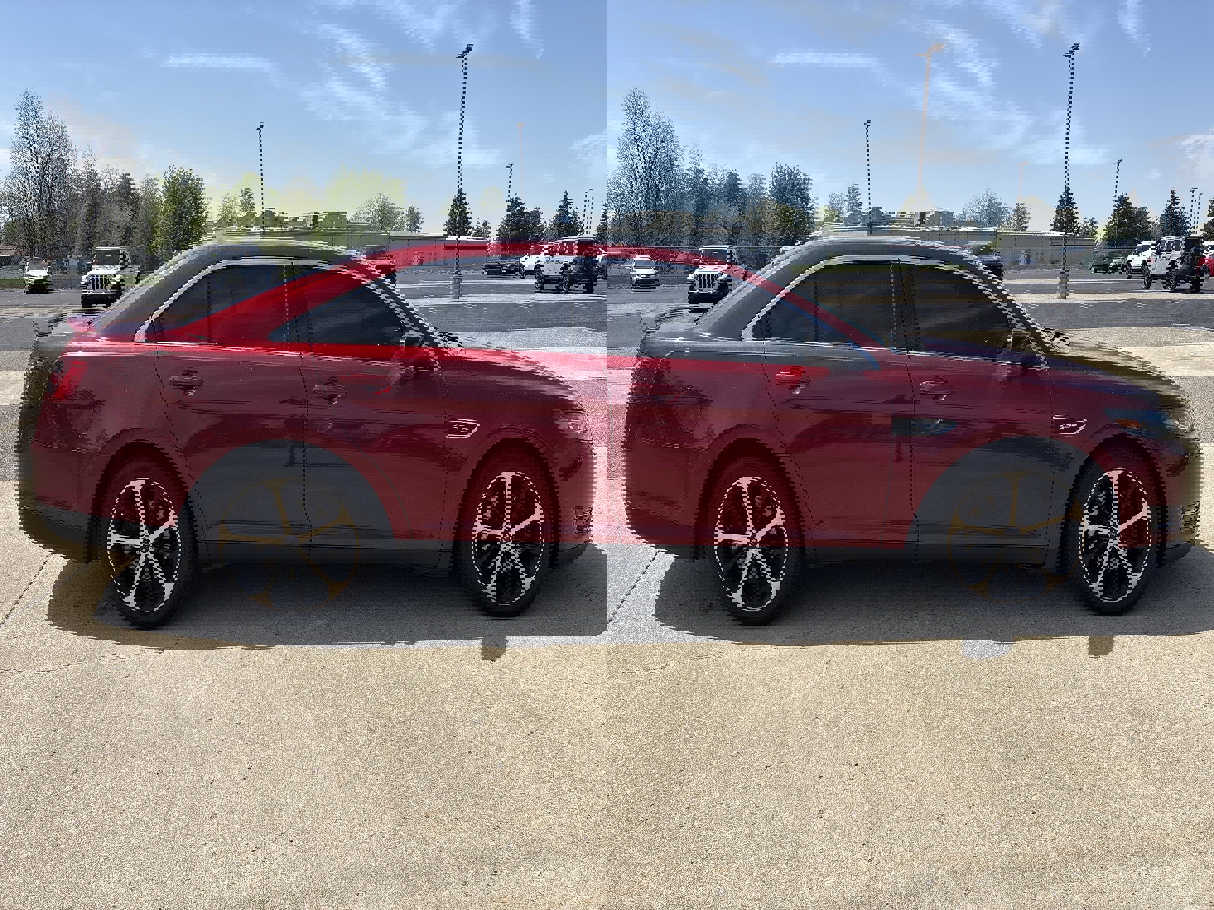 Used 2016 Ford Taurus SHO w/ Equipment Group 401A AWD/4WD image 3