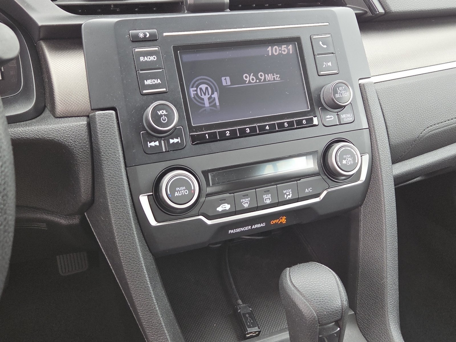 Used 2020 Honda Civic LX image 27