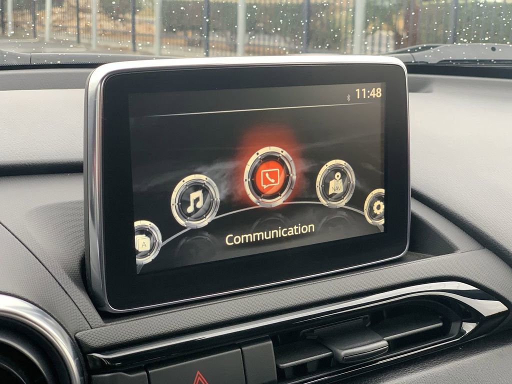 Used 2017 MAZDA MX-5 Miata RF Grand Touring image 12