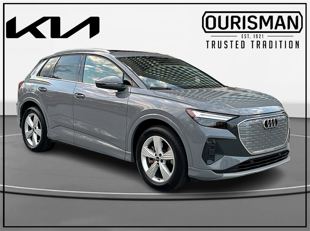 Used 2022 Audi Q4 e-tron Premium Plus w/ Premium Plus image 1