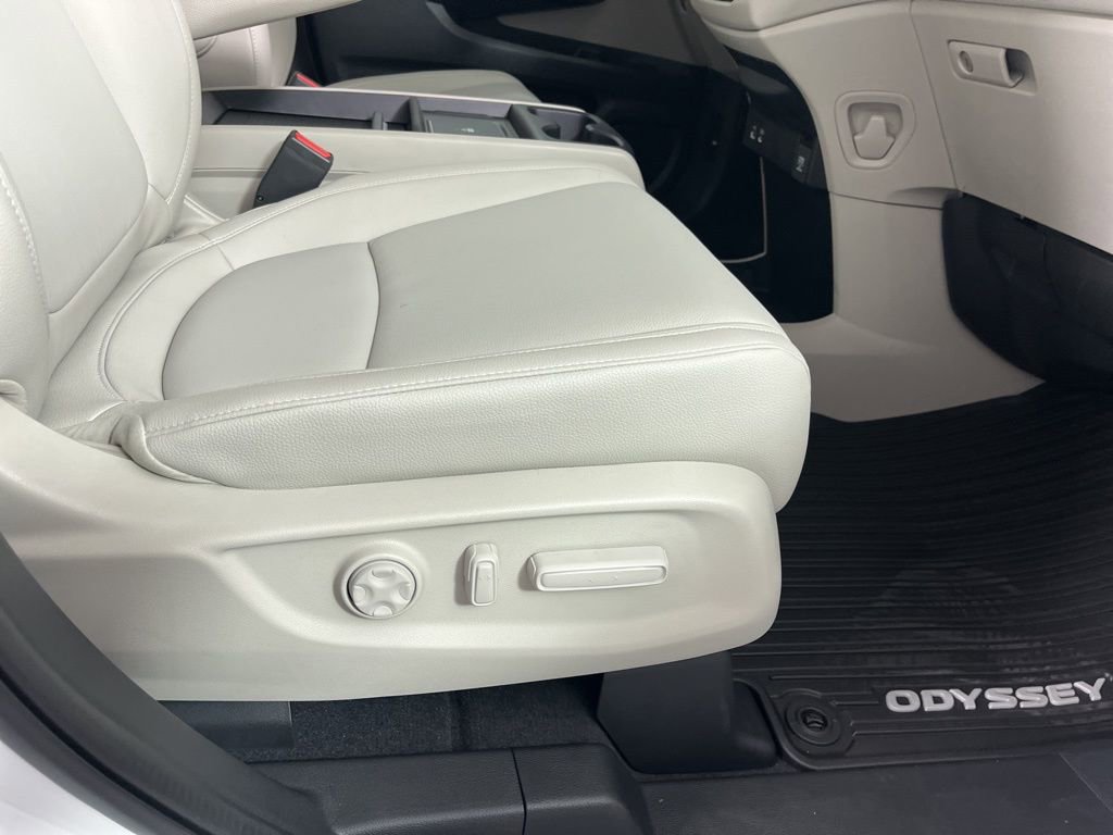 New 2026 Honda Odyssey EX-L image 10