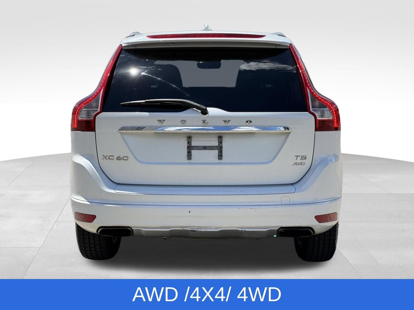 Used 2015 Volvo XC60 T5 AWD/4WD image 10