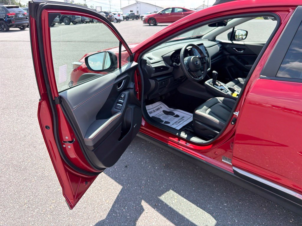 Certified 2025 Subaru Crosstrek 2.5i Limited w/ Crosstrek Mirror Package AWD/4WD image 14