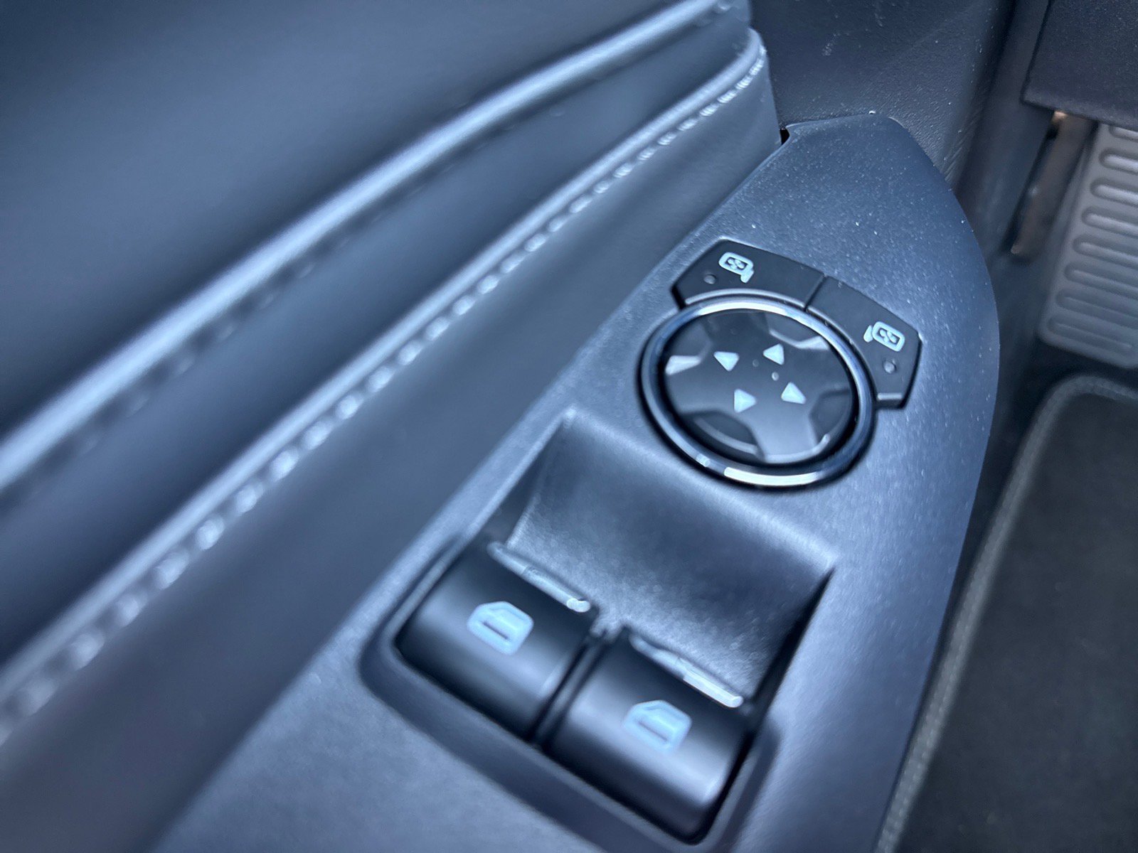 Used 2024 Ford Mustang GT Premium RWD image 24