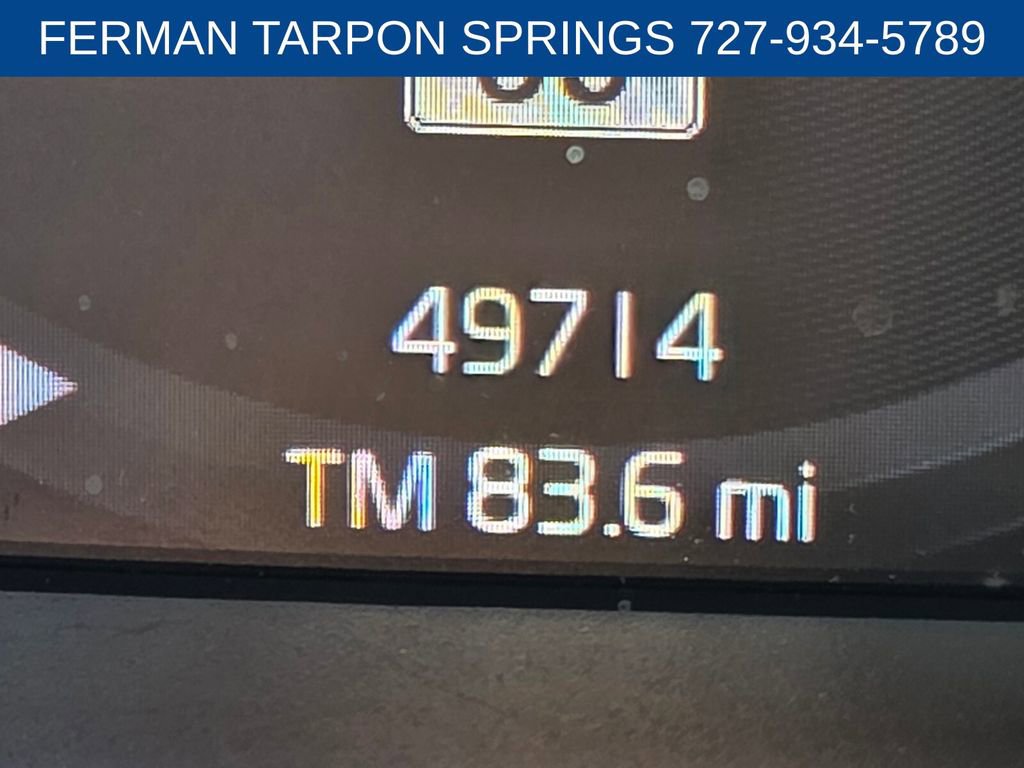 Used 2020 Volvo XC40 T5 Momentum w/ Premium Package image 31