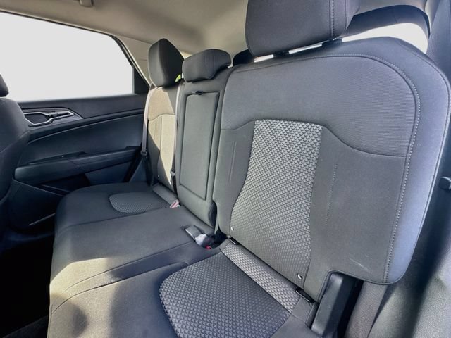 Used 2023 Kia Sportage LX AWD/4WD image 28