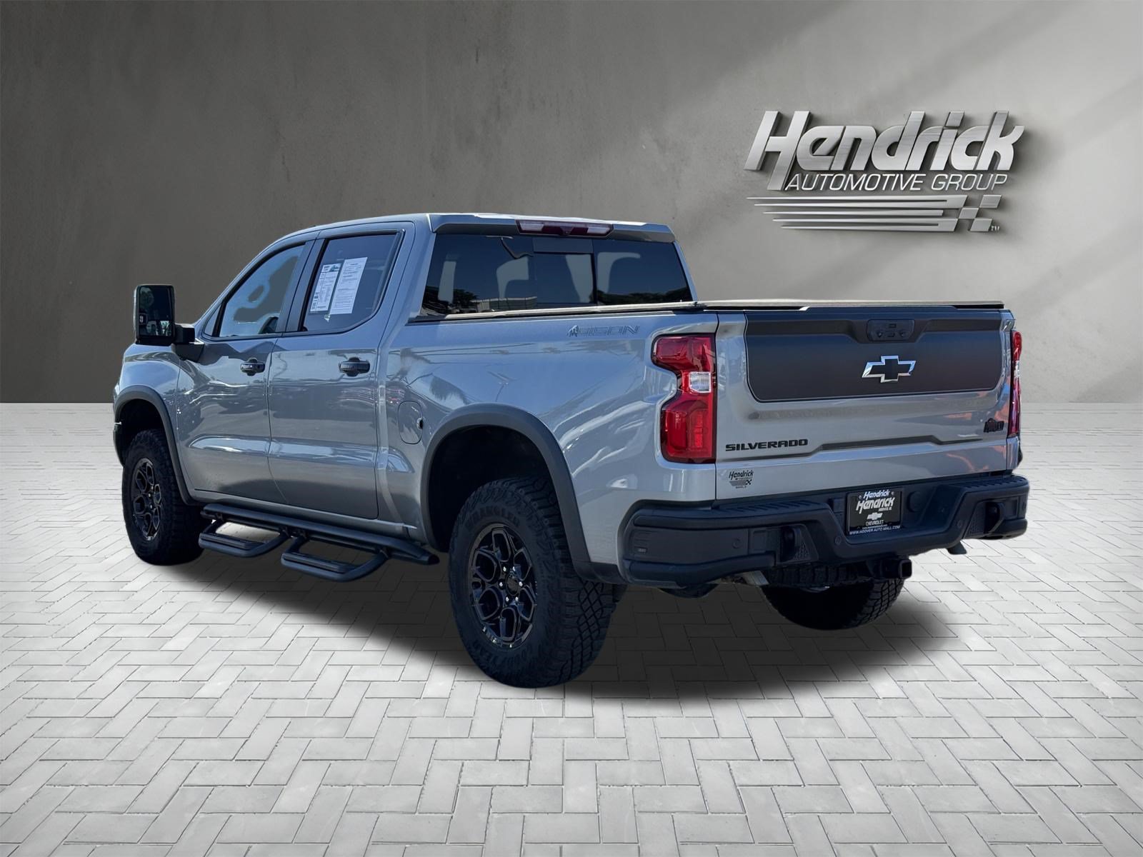 Used 2024 Chevrolet Silverado 1500 ZR2 w/ ZR2 Bison Edition AWD/4WD image 8