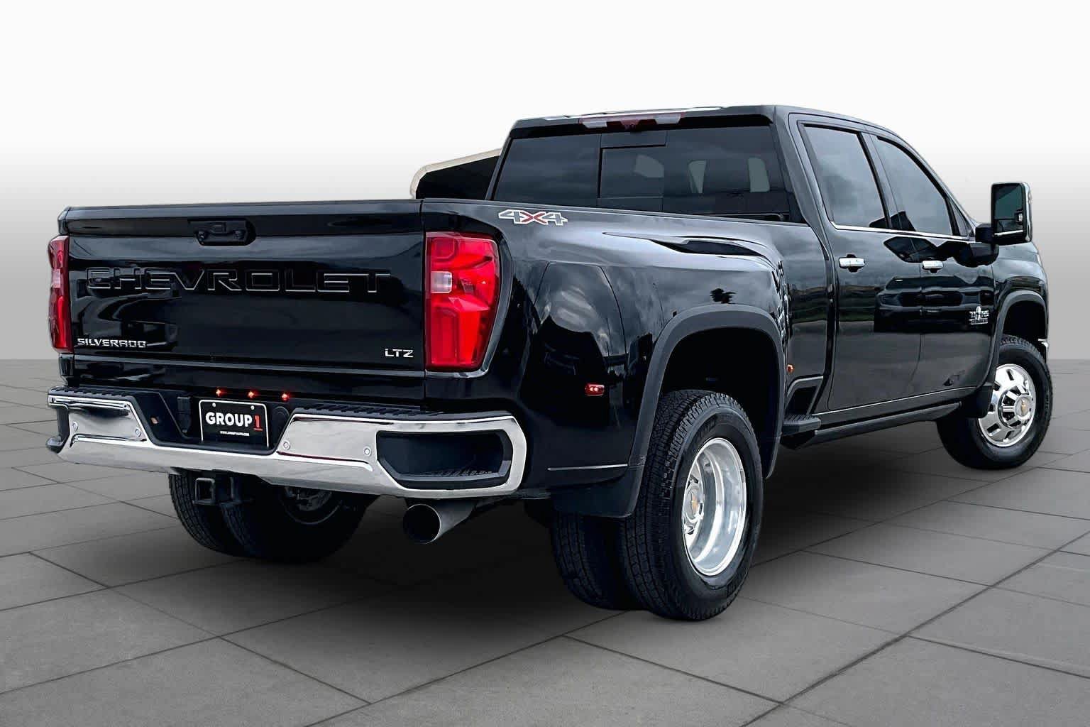 Used 2026 Chevrolet Silverado 3500 LTZ w/ LTZ Texas Edition AWD/4WD image 13