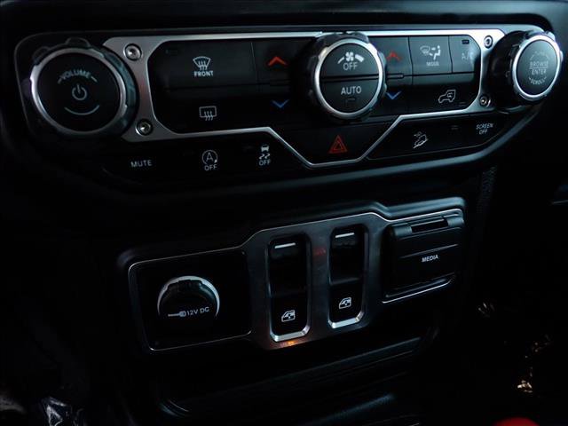 Used 2019 Jeep Wrangler Sport AWD/4WD image 16