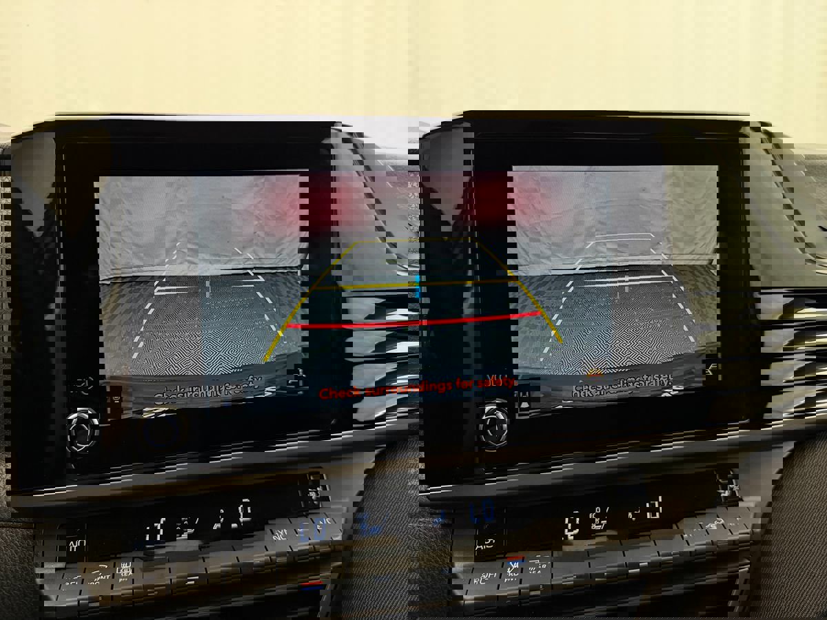 Used 2025 Toyota Camry LE image 20